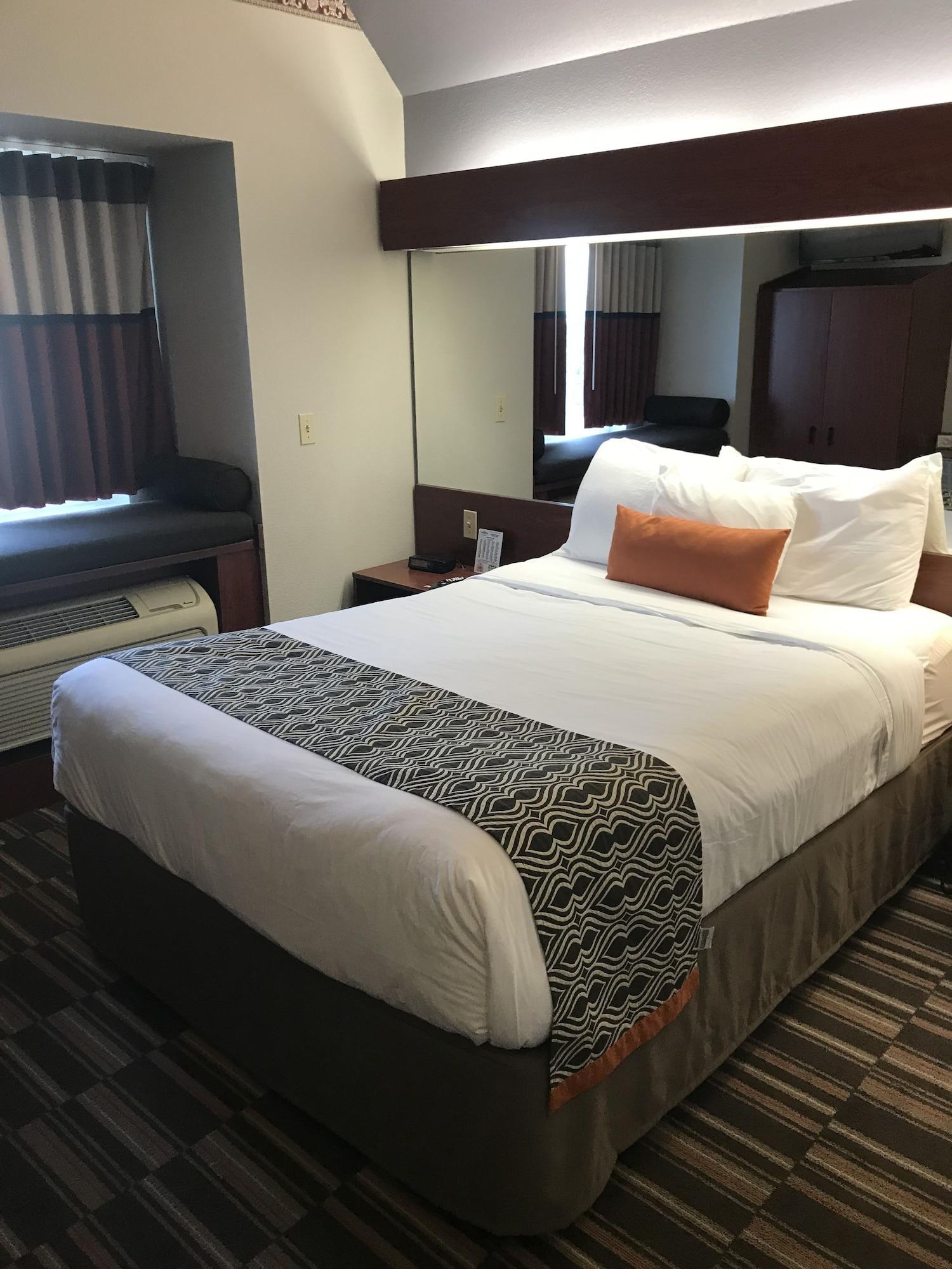 Microtel Inn & Suites Urbandale Kültér fotó
