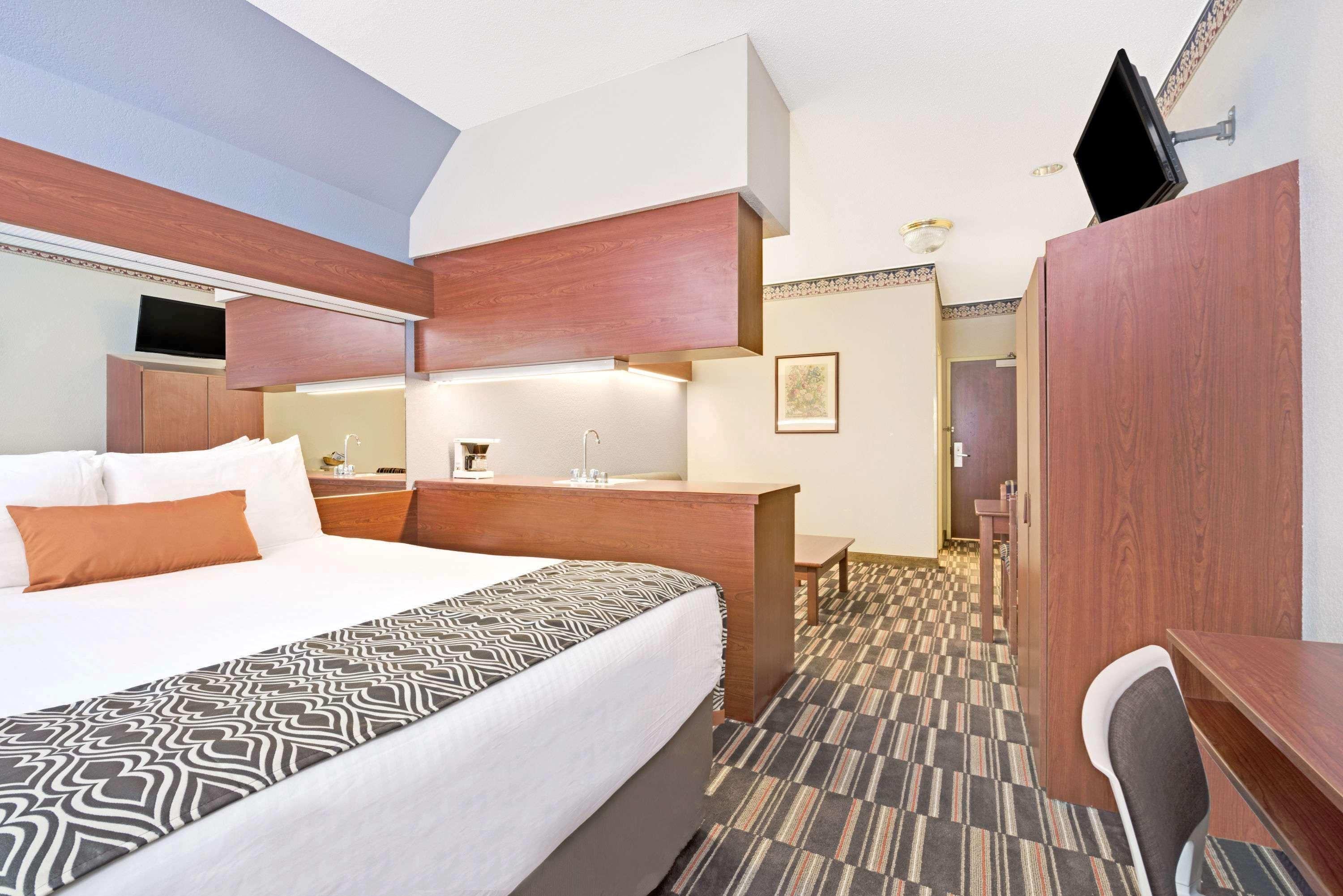 Microtel Inn & Suites Urbandale Kültér fotó