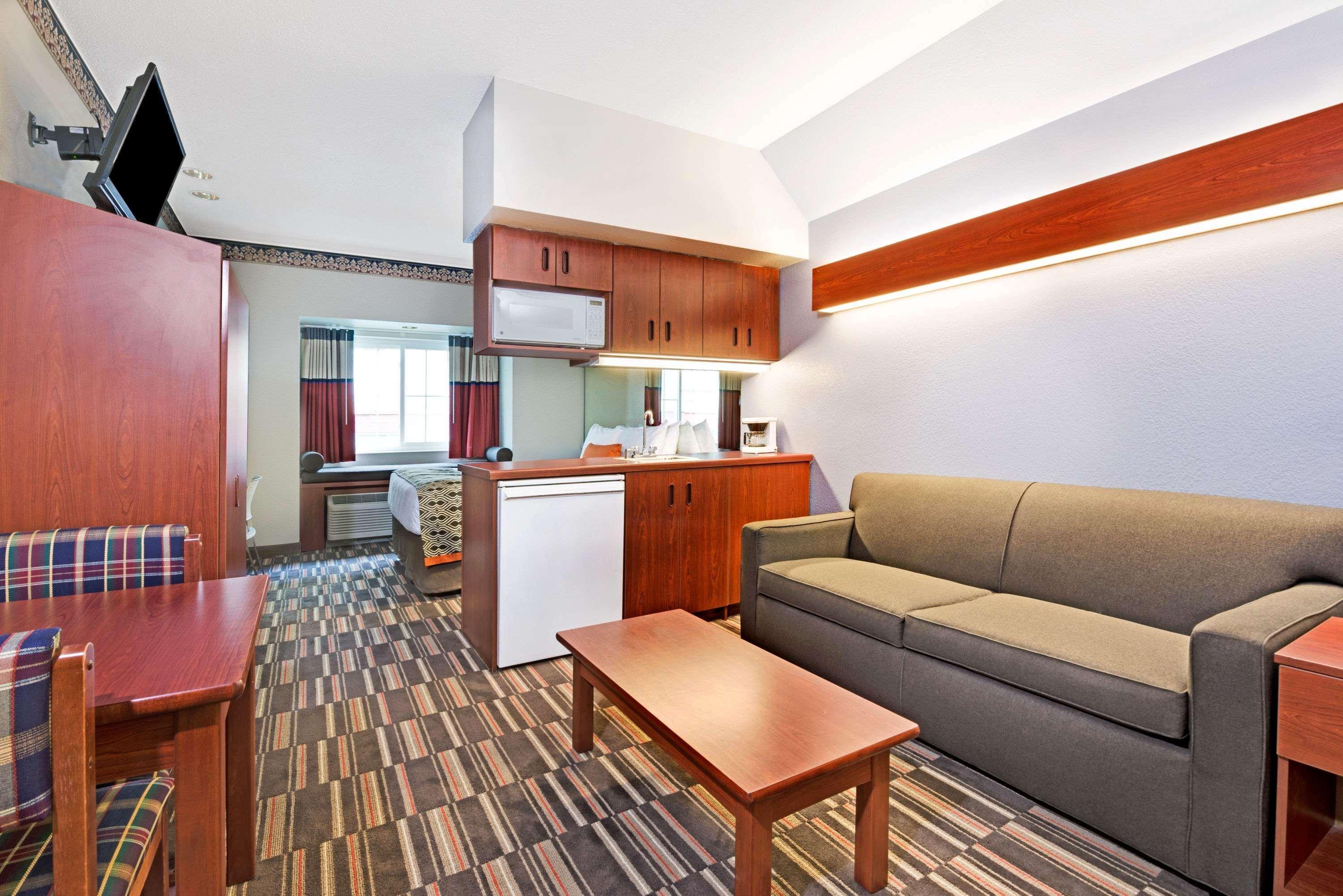 Microtel Inn & Suites Urbandale Kültér fotó
