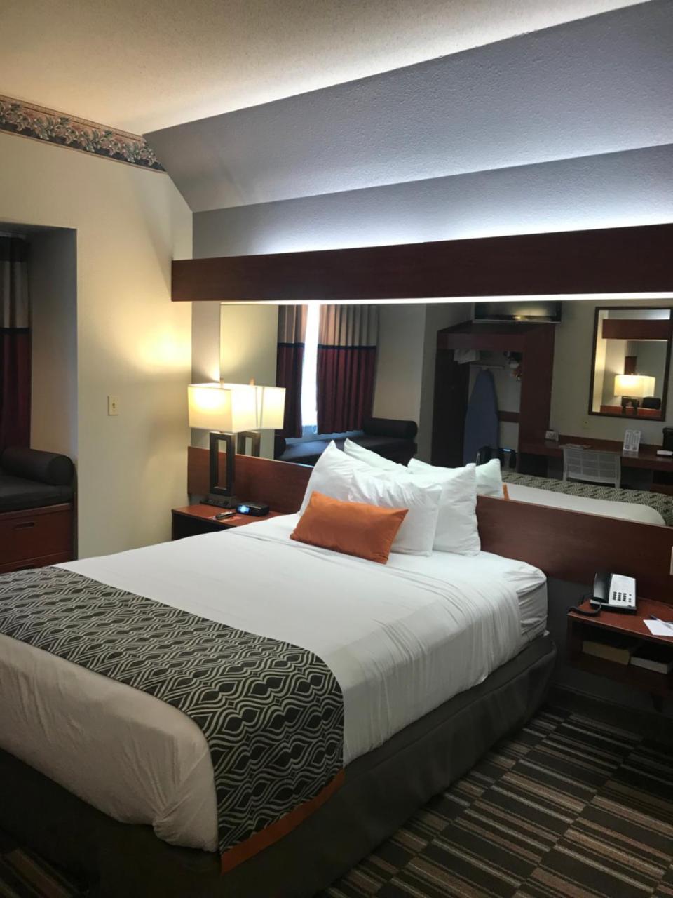 Microtel Inn & Suites Urbandale Kültér fotó
